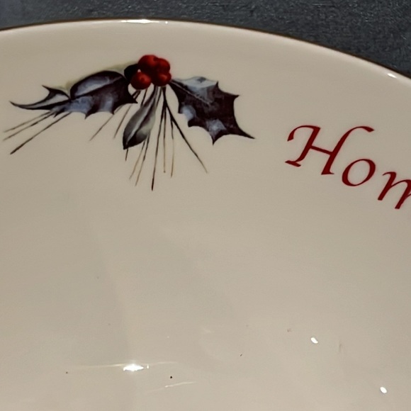 Lenox Winter Greetings Sentiment Bowl  "Home is Where the Heart Is" Original Box - Picture 9 of 16